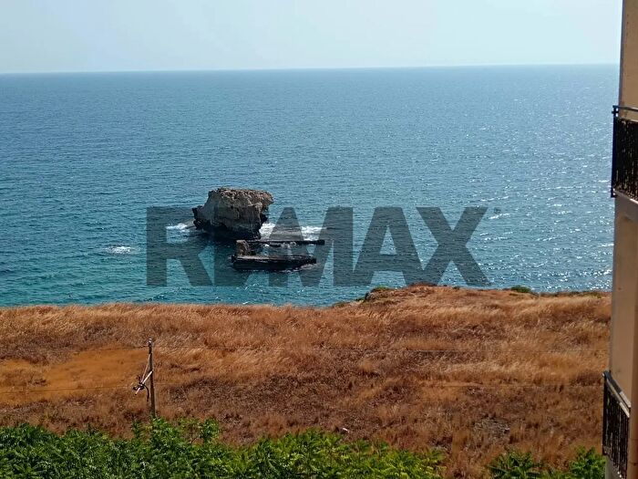 Appartamento con 6 locali in vendita in Via Romagna, Siracusa