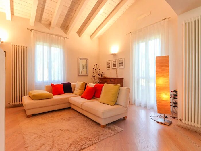 Appartamento bilocale in vendita in Via Ca di Savena, Monzuno