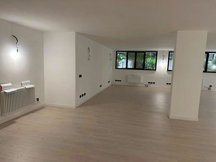 Appartamento in vendita in Via Vallombrosa, Roma