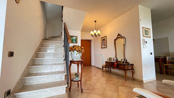 Casa con 5 locali in vendita in Via Miravalle, Ferentino