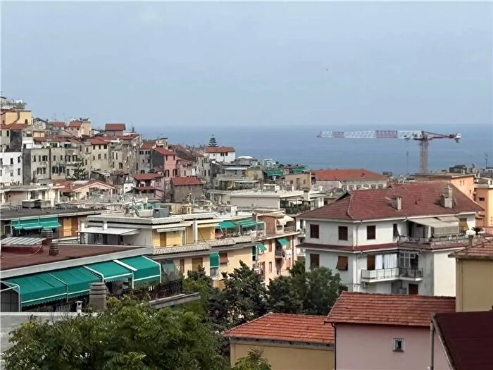 Appartamento bilocale in vendita in Sanremo