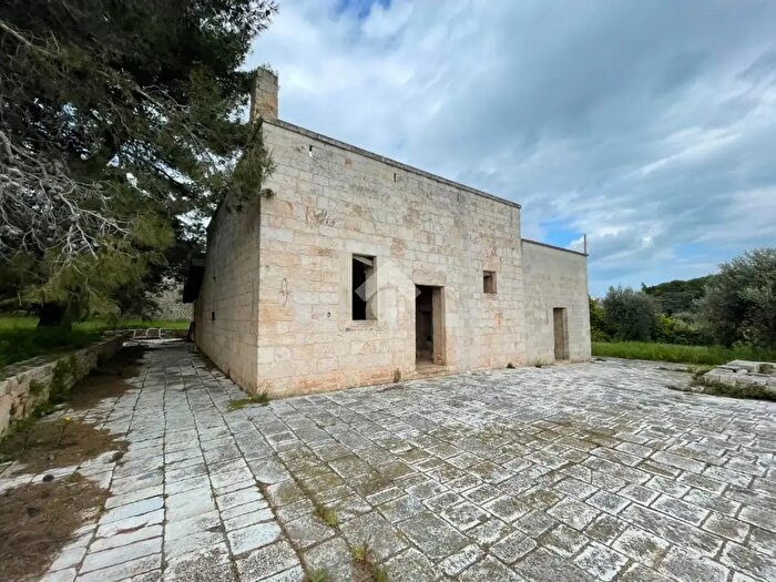 Casa con 5 locali in vendita in Via Mesola, Ceglie Messapica