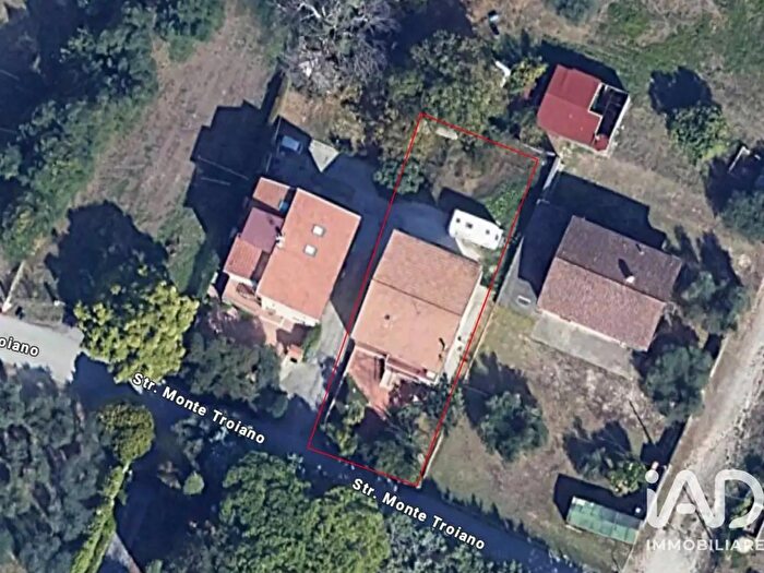 Appartamento con 6 locali in vendita in Via Monte Troiano, Civitanova Marche
