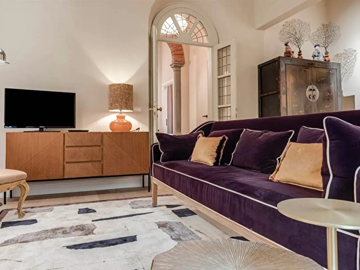 Appartamento quadrilocale in affitto in Firenze