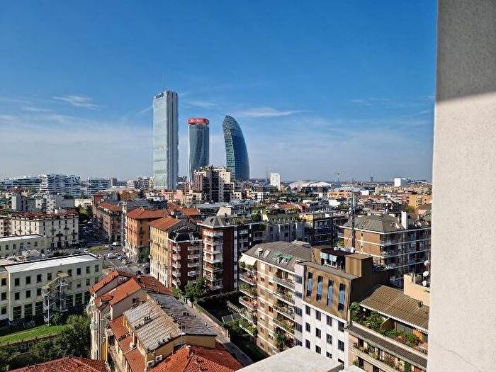 Appartamento quadrilocale in affitto in Corso Sempione, Sempione, Milano