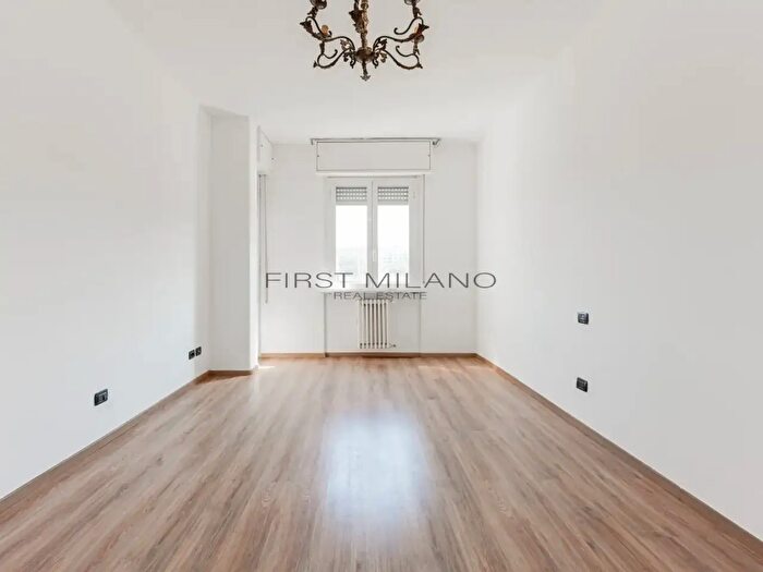 Appartamento bilocale in vendita in Via Giovanni Battista Sammartini, Milano