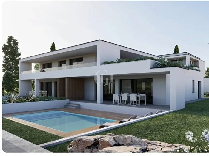Appartamento quadrilocale in vendita in Desenzano Del Garda