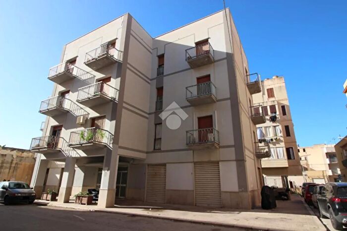 Appartamento quadrilocale in vendita in Via delle Ortensie, Trapani