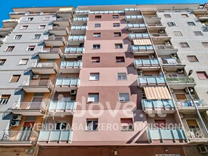 Appartamento trilocale in vendita in Corso Piemonte, Taranto