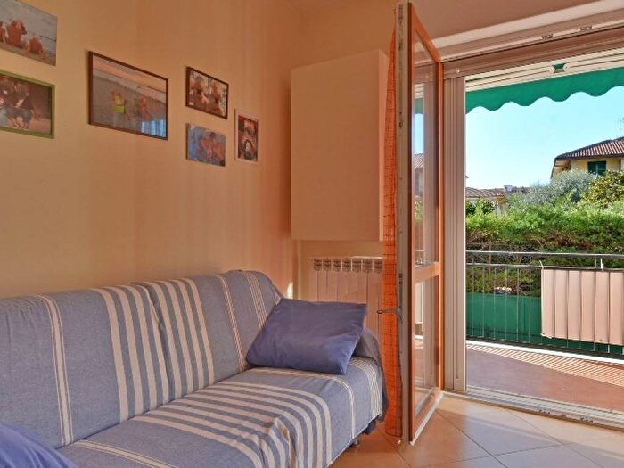 Appartamento bilocale in vendita in Largo Parodi, Centro, San Bartolomeo al Mare