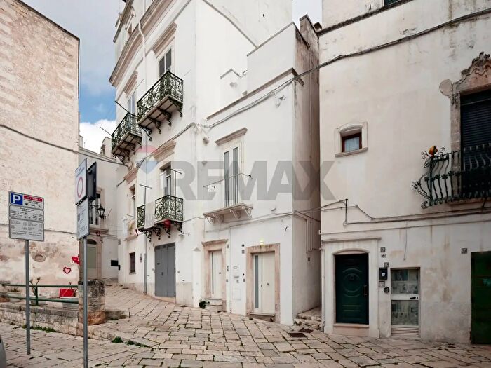 Casa trilocale in vendita in Via Calvino, Martina Franca