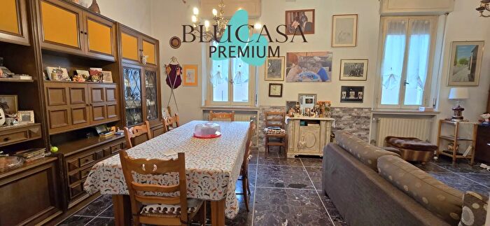 Casa quadrilocale in vendita in Via Maggio, Meldola