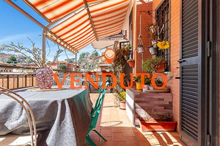 Appartamento trilocale in vendita in Via Giuseppe Ricca Salerno, Roma