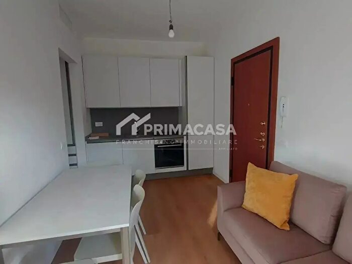 Appartamento bilocale in affitto in Via Baldassare Oltrocchi, Milano