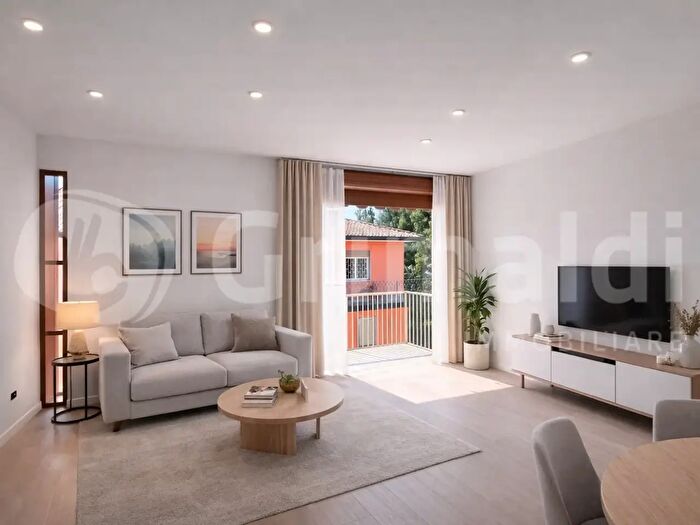 Appartamento quadrilocale in vendita in Via dei Mille, Padova