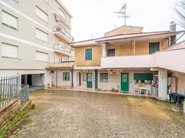 Appartamento bilocale in vendita in Via Tommaso dAquino, Cave