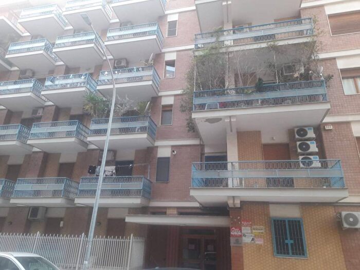Appartamento con 5 locali in affitto in Via Fiume, Stazione, Foggia