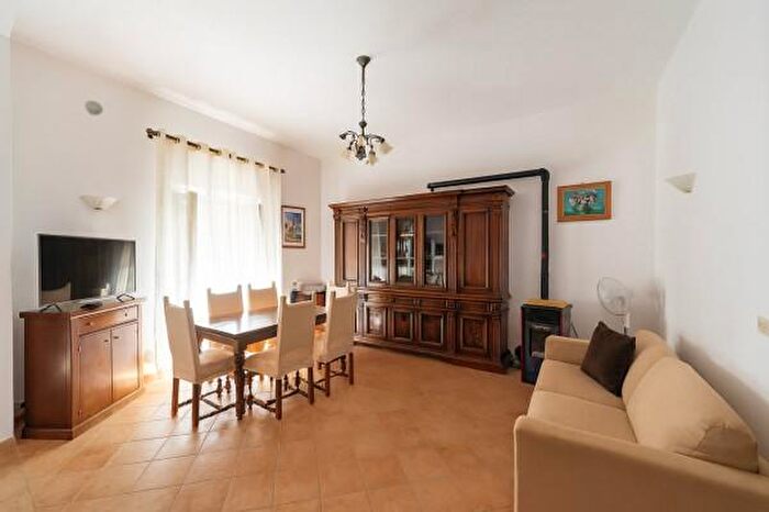 Appartamento quadrilocale in vendita in Via Sebastiano Lambardi, Monte Argentario