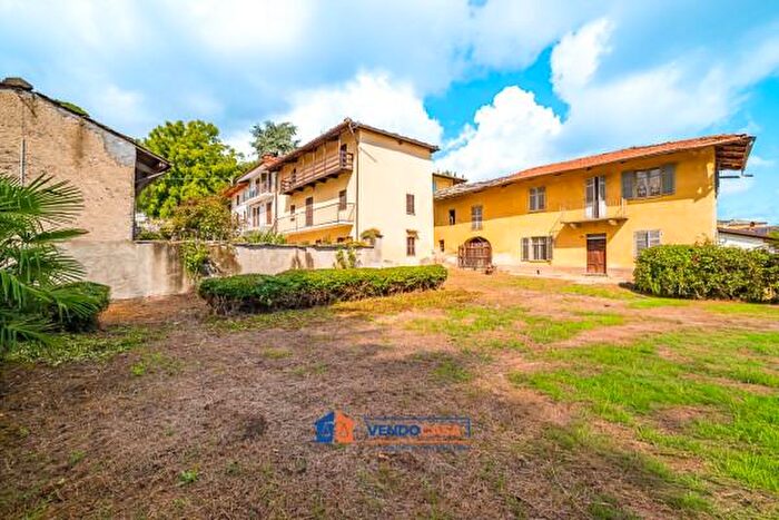 Casa con 5 locali in vendita in Via del Brusch, Envie