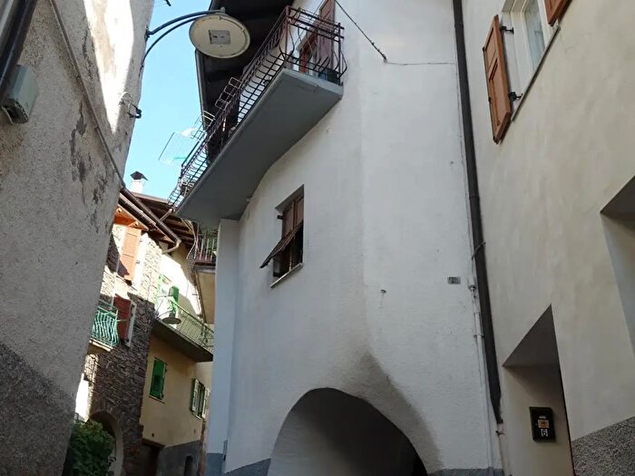 Casa con 5 locali in vendita in Cembra, Cembra Lisignago