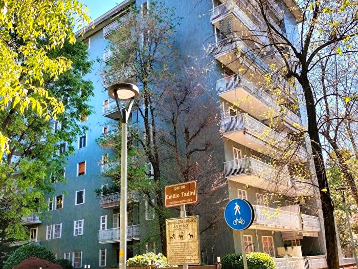 Appartamento trilocale in affitto in Via John Fitzgerald Kennedy, Centro, San Donato Milanese