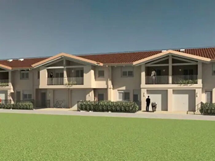 Casa quadrilocale in vendita in Via Nilde Iotti, Soragna