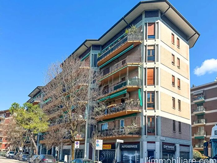 Appartamento trilocale in vendita in Via Alvise Mocenigo, Verona