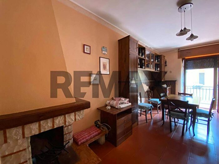 Appartamento quadrilocale in affitto in Via Ignazio Ciaia, Centro, Massafra