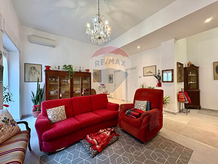 Appartamento trilocale in vendita in Cremona