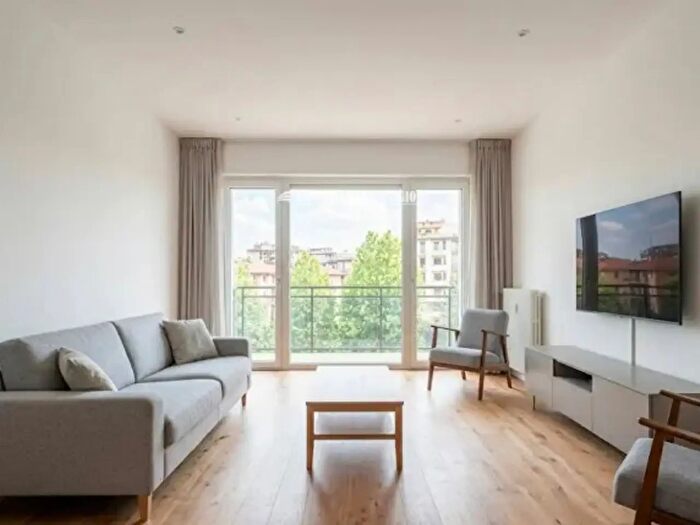 Appartamento trilocale in vendita in Viale Coni Zugna, Milano