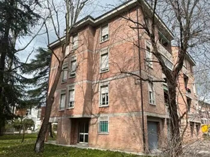 Appartamento quadrilocale in vendita in Via Marco Emilio Lepido d, Bologna