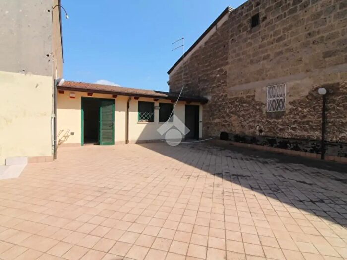 Appartamento quadrilocale in vendita in Via Luigi Castiello, Casagiove