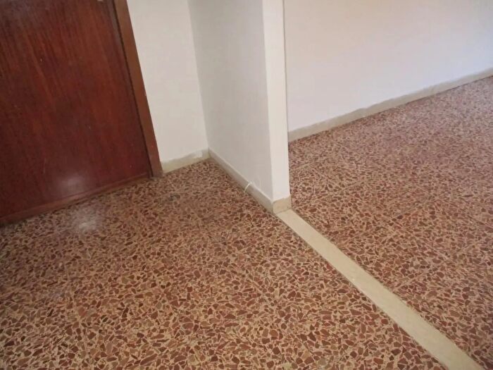 Appartamento con 5 locali in vendita in Viareggio