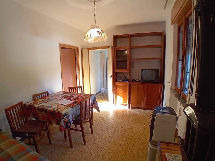 Appartamento bilocale in affitto in Via Vittorio Veneto, Aviano Castello, Aviano