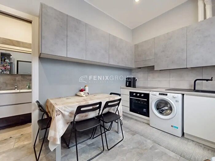 Appartamento bilocale in vendita in Via Bassano del Grappa, Milano