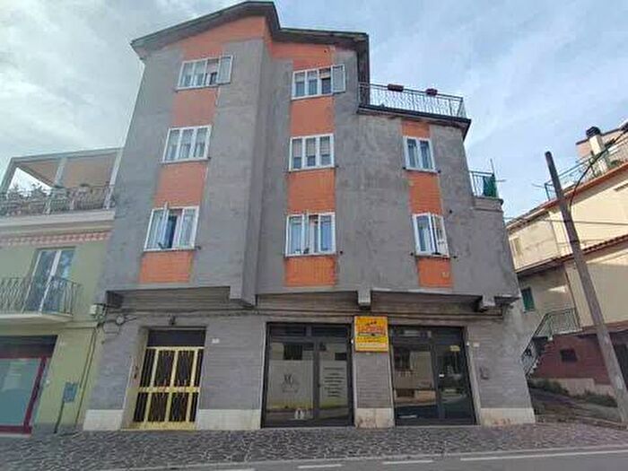 Appartamento quadrilocale in affitto in Via Marruccina, Centro, Guardiagrele