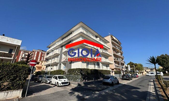 Appartamento in vendita in Viale Europa Mondragone Campania, Mondragone