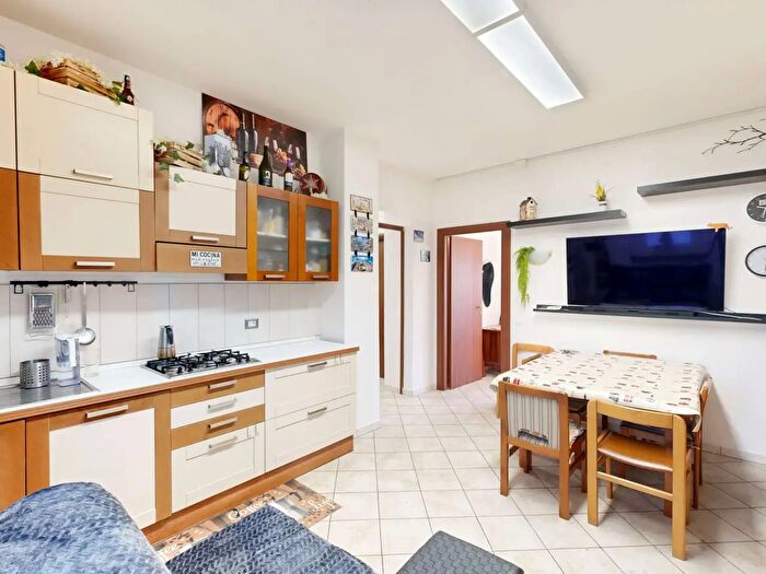 Appartamento trilocale in vendita in Piazzale della Resistenza a a, Osimo