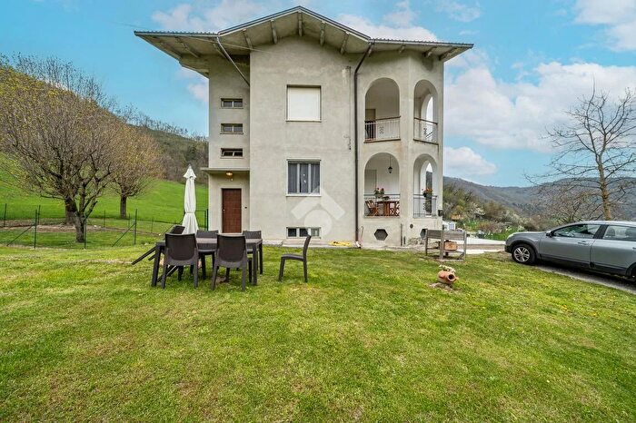 Casa con 5 locali in vendita in Str Pranello, Langhirano