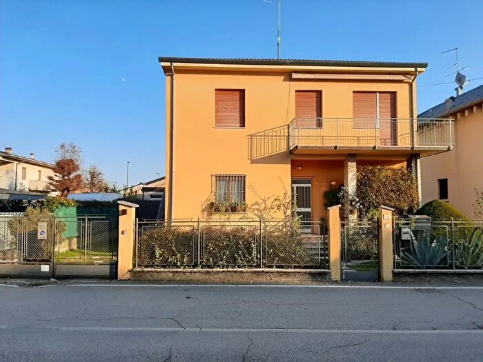 Appartamento trilocale in vendita in Valeggio Sul Mincio