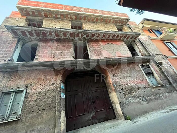 Casa in vendita in Via Colombo, San Prisco