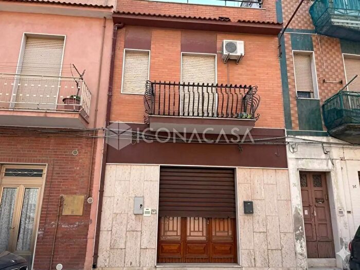 Casa trilocale in vendita in Via Alberona, San Severo