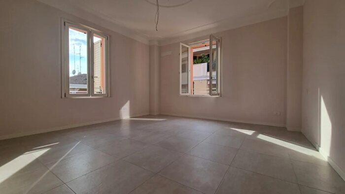 Appartamento bilocale in vendita in Piazzale Ramazzini, Carpi