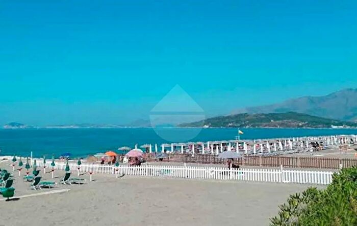 Appartamento trilocale in vendita in Minturno