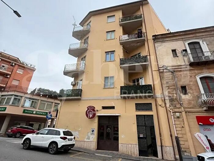 Appartamento con 5 locali in vendita in Via Loriedo, Lamezia Terme