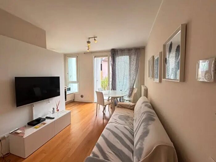 Appartamento bilocale in vendita in Via Merano, Milano