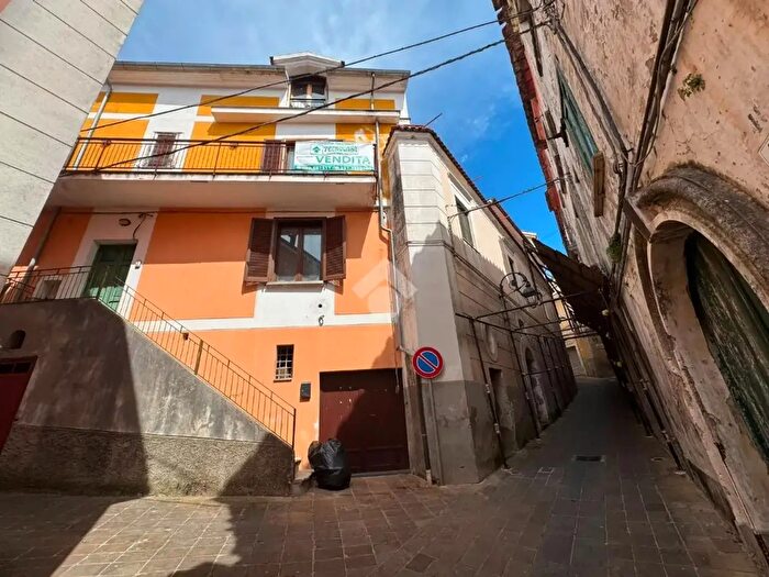 Casa quadrilocale in vendita in Via Medici Collegiali, San Cipriano Picentino