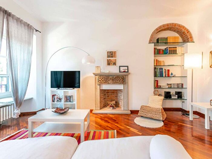 Appartamento trilocale in affitto in Viale Sabotino, Porta Romana Medaglie dOro, Milano