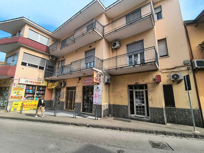 Appartamento trilocale in affitto in Via Leonardo da Vinci, Pomigliano DArco