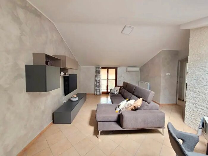 Appartamento quadrilocale in vendita in Via Fossarena, Airola